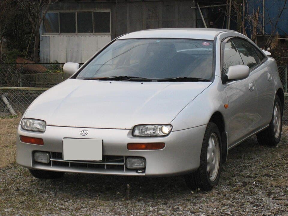 Mazda Lantis (323F)