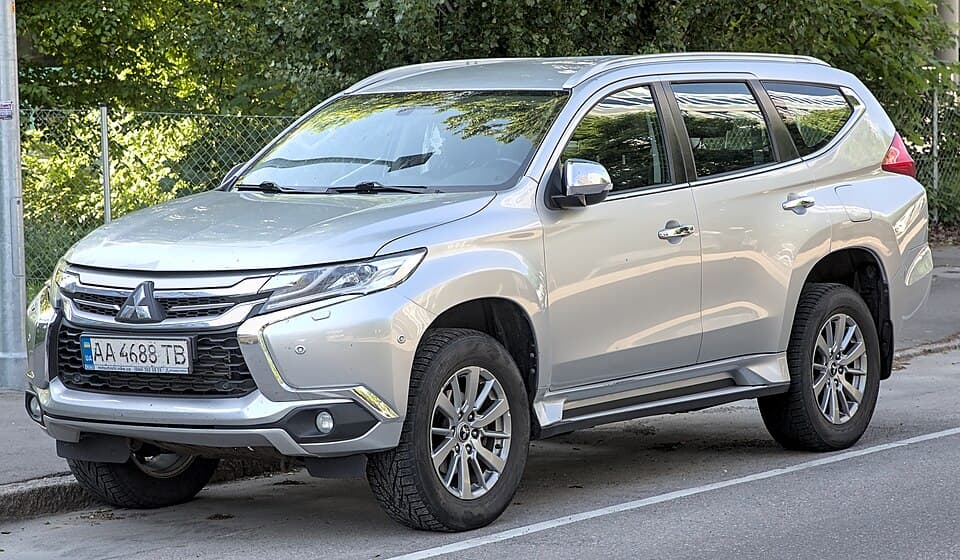 Mitsubishi Pajero Sport