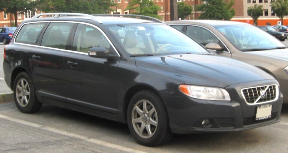 Volvo XC70 (gen 2)