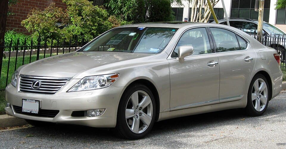 Lexus LS 600h