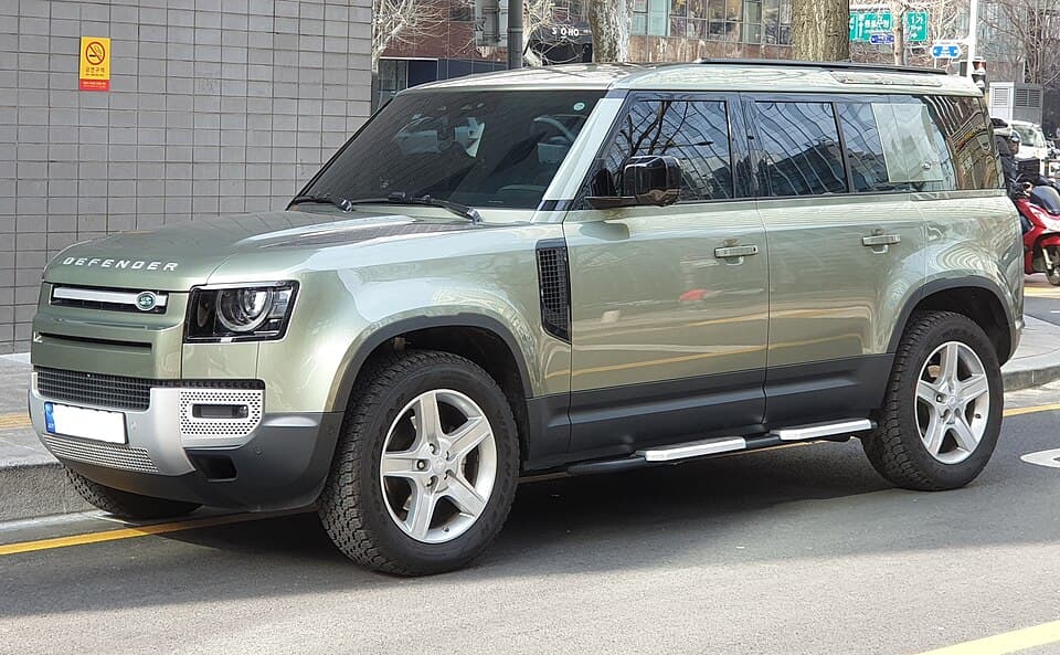 Land Rover Defender (L663)